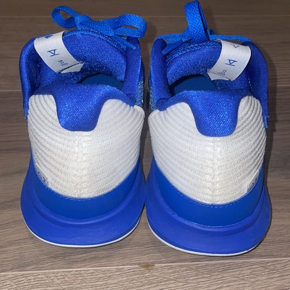 Nike Kyrie Low 5 Game Royal - Picture 4 of 8